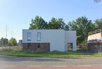 Voor degenen die een voorkeur hebben voor een hedendaags exterieur, biedt lot 8 in Hof ter Laak de perfecte samensmelting van architecturale stijlen uit het verleden en het heden. Met een royaal perceel van 4 are en een bruto bewoonbare oppervlakte van 14